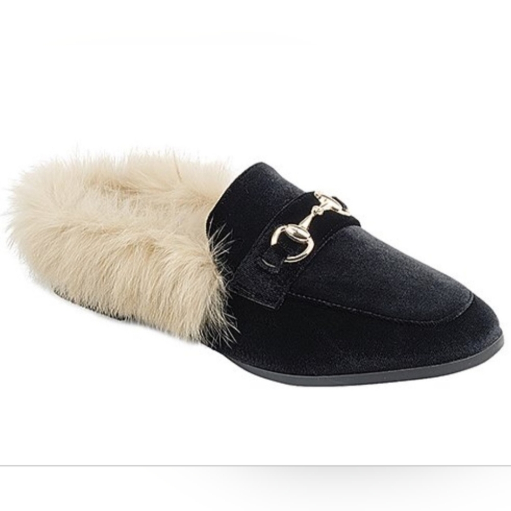 Forever 21 Black Velvet Fur-Lined Mules w/ Gold Chain Accent EUC- Size 8.5